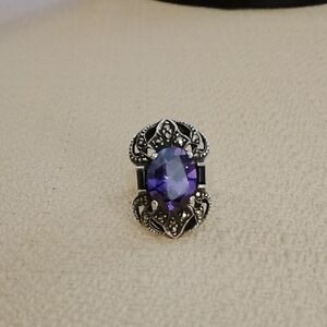 Amythyst 925 Size 7 Ring